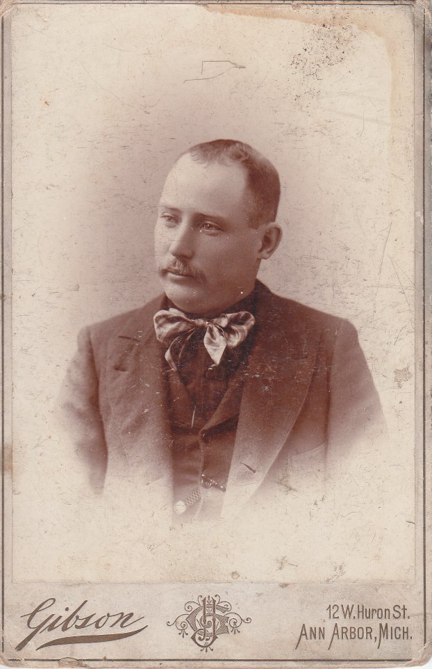 Charles G Ledsworth